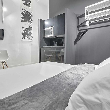 Dulce Modern Y Luxury Apartment Seville Luaran gambar